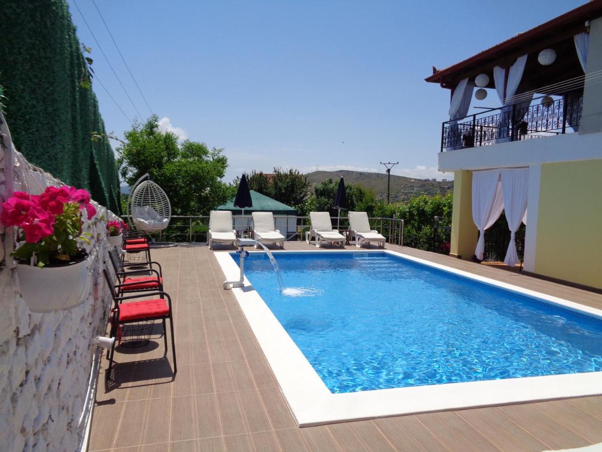 Villa Cato Sarandë Exteriér fotografie