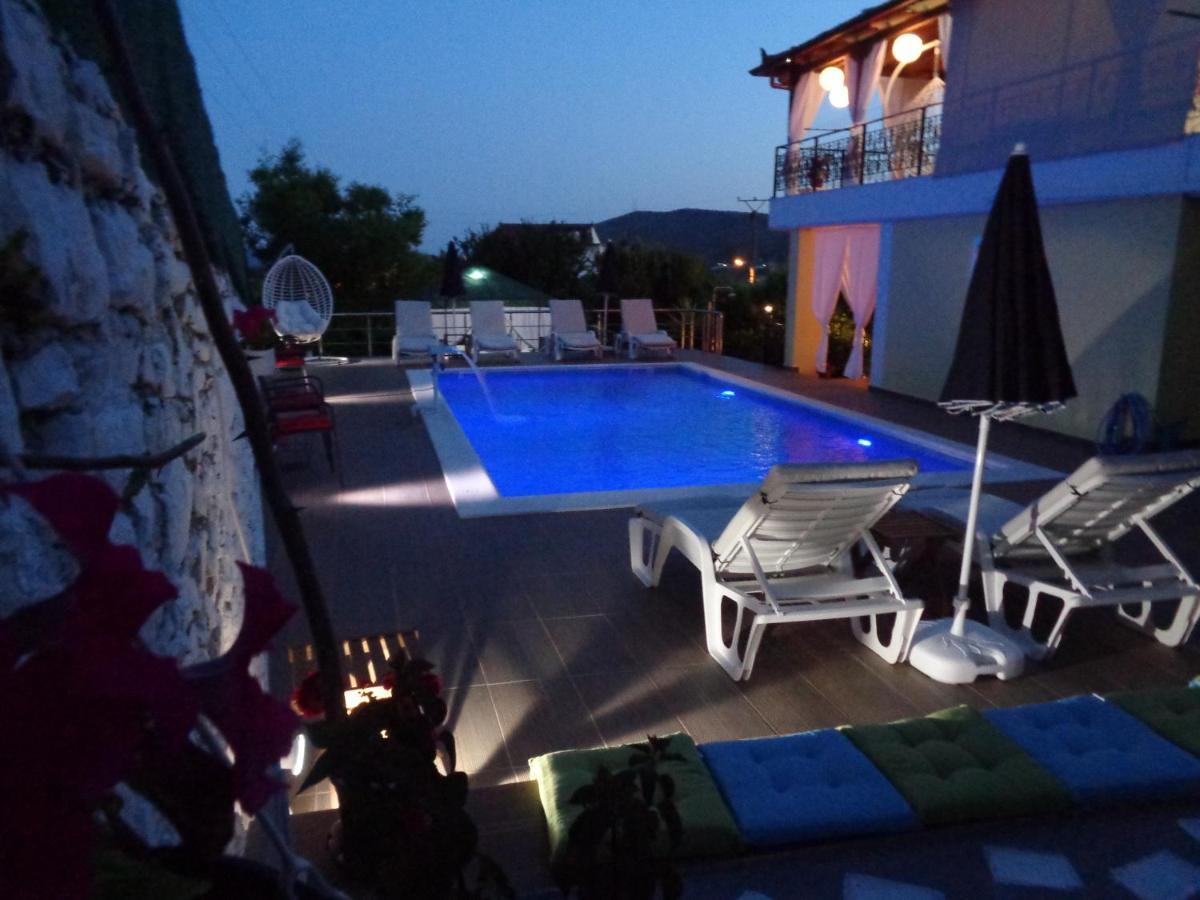 Villa Cato Sarandë Exteriér fotografie