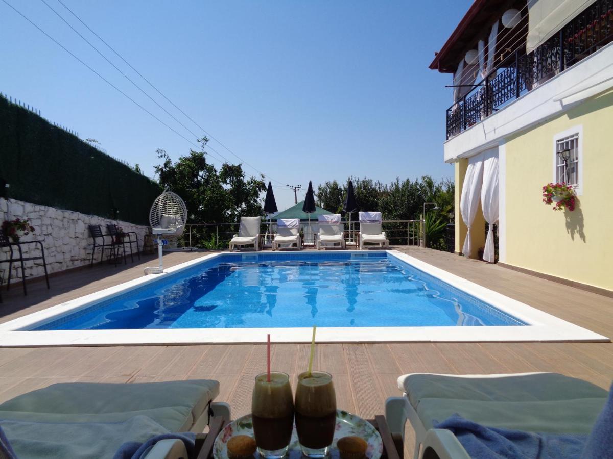 Villa Cato Sarandë Exteriér fotografie
